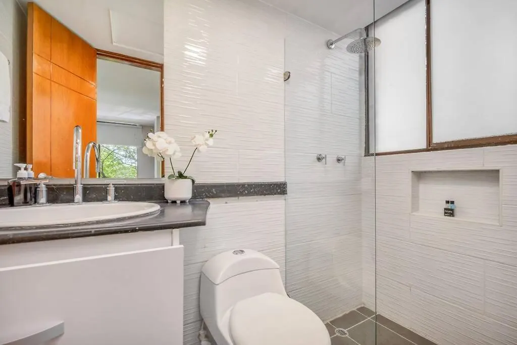 Apartamentos Ayamonte By Housy Host Medellín Colombia
