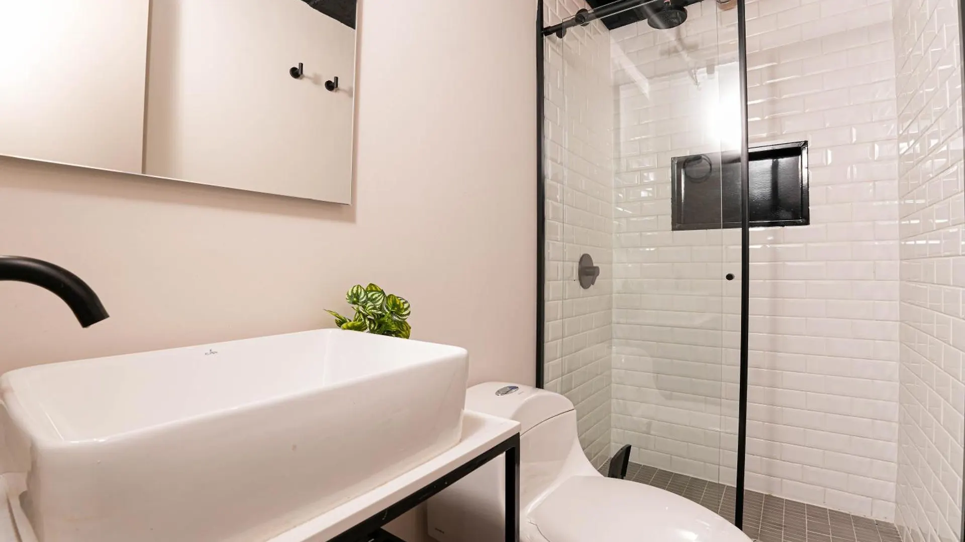 Apartamentos Ayamonte By Housy Host Medellín Appartamento